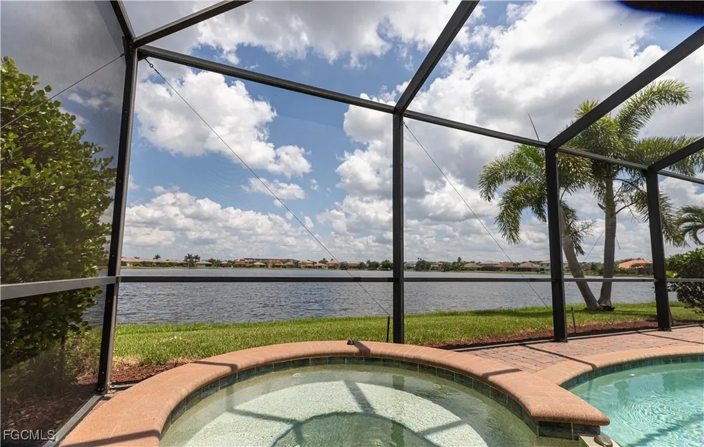 2769 Via Piazza Loop Fort Myers FL 33905
