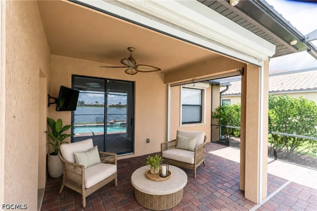 2769 Via Piazza Loop Fort Myers FL 33905