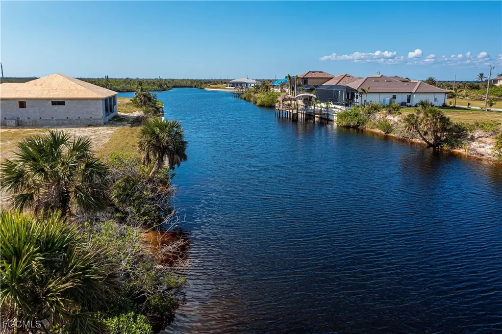4527 NW 35th Terrace Cape Coral FL 33993