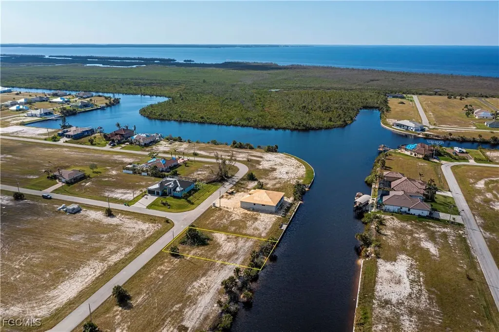 4527 NW 35th Terrace Cape Coral FL 33993