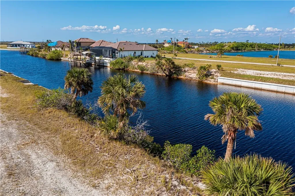 4527 NW 35th Terrace Cape Coral FL 33993