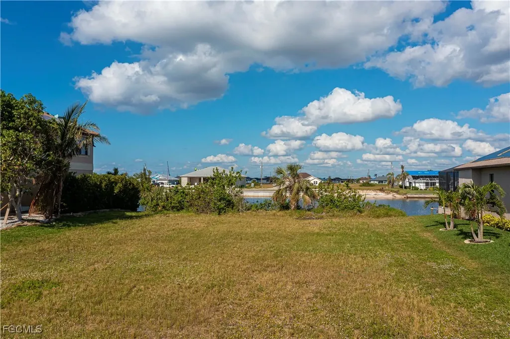 4229 NW 33rd Street Cape Coral FL 33993