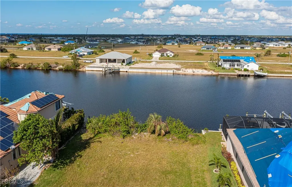 4229 NW 33rd Street Cape Coral FL 33993