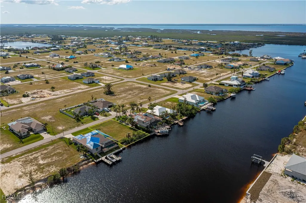 4229 NW 33rd Street Cape Coral FL 33993