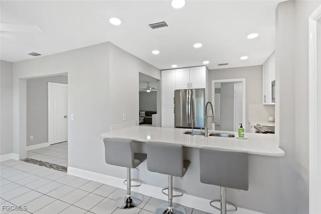 2307 Woodland Boulevard Fort Myers FL 33907