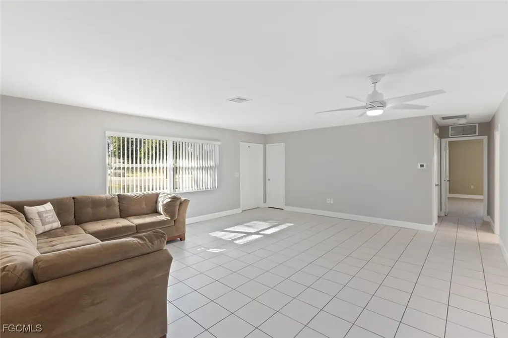 2307 Woodland Boulevard Fort Myers FL 33907