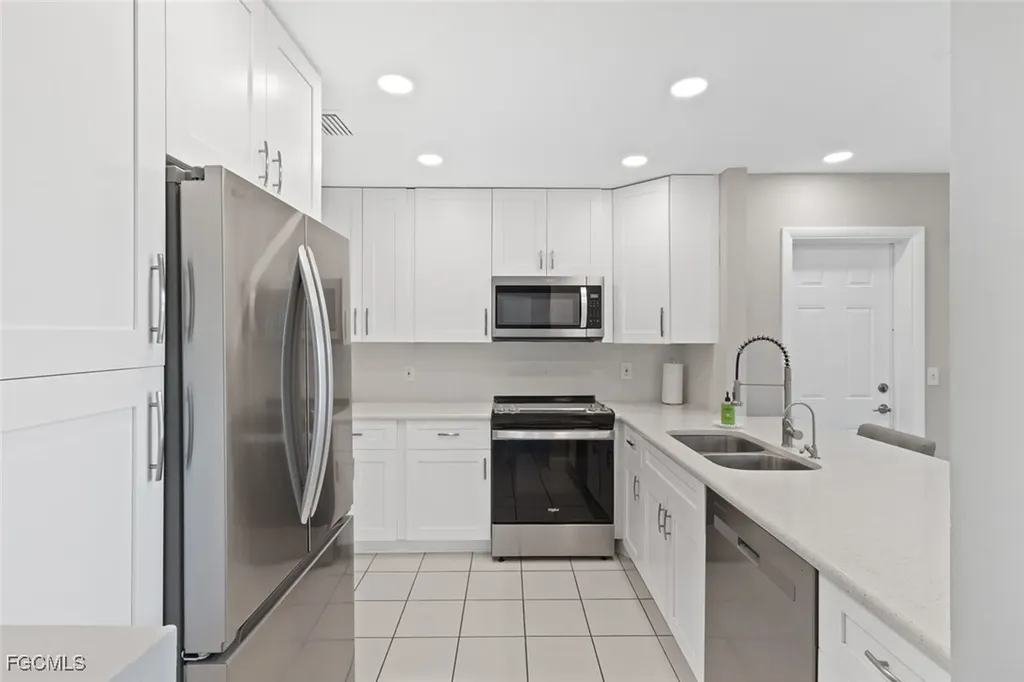 2307 Woodland Boulevard Fort Myers FL 33907