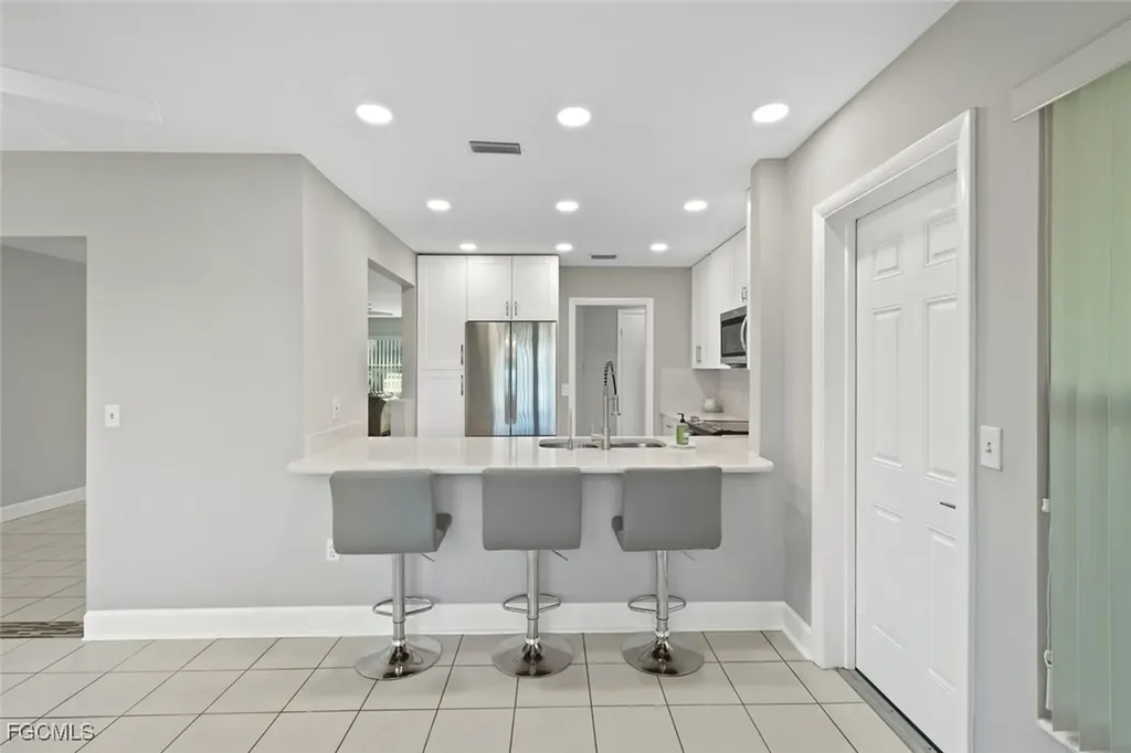 2307 Woodland Boulevard Fort Myers FL 33907