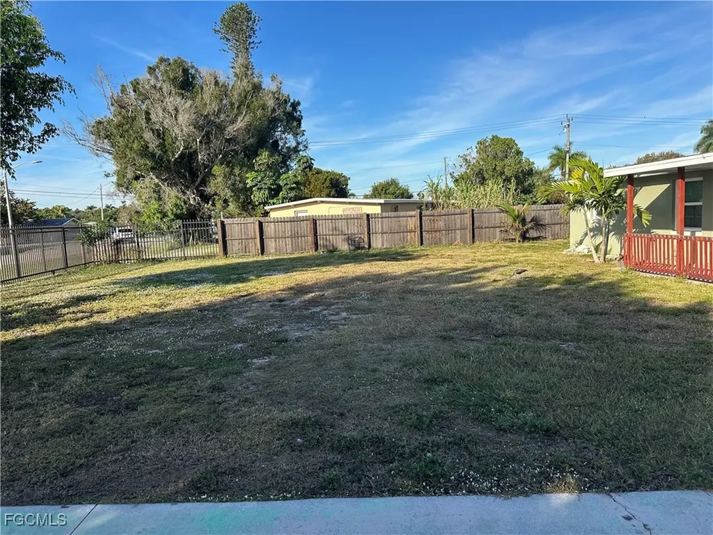 4505 Luckett Road Fort Myers FL 33905