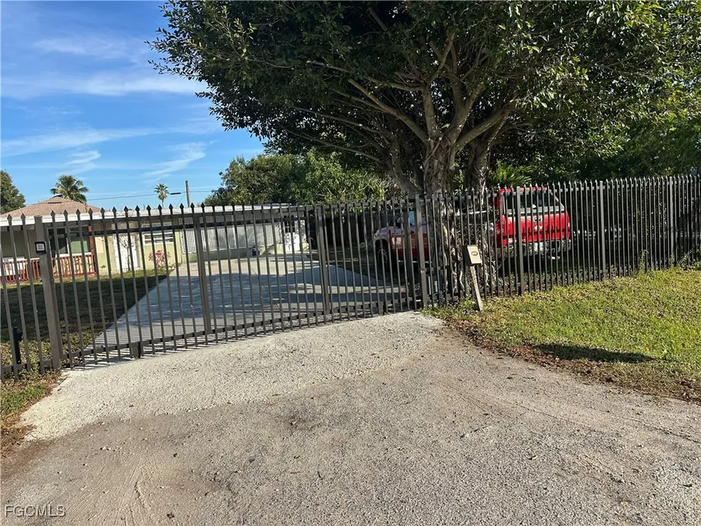 4505 Luckett Road Fort Myers FL 33905