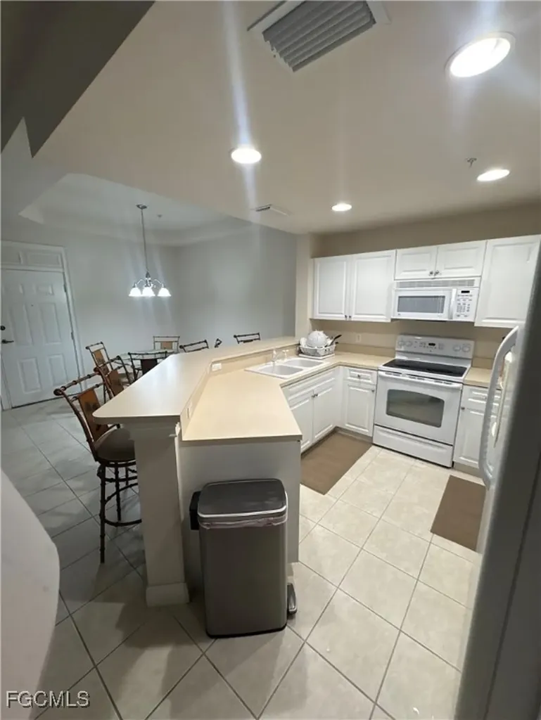 3961 Pomodoro Circle Cape Coral FL 33909