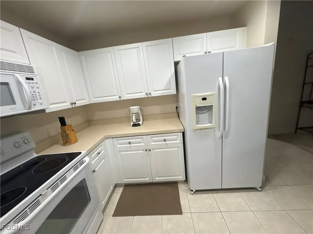 3961 Pomodoro Circle Cape Coral FL 33909