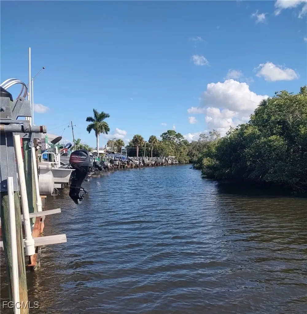 20711 Port Drive Estero FL 33928