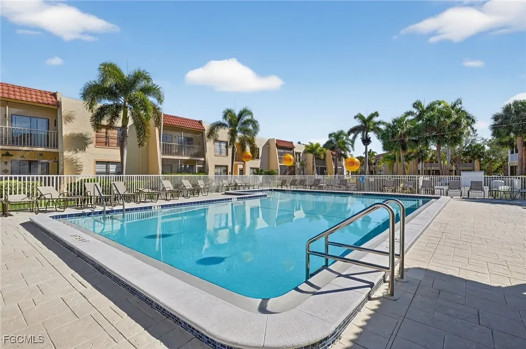 12501 Mcgregor Boulevard Fort Myers FL 33919