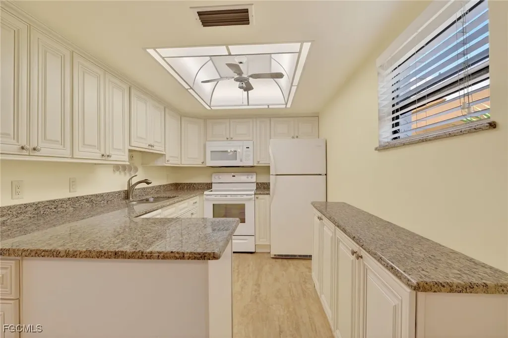 12501 Mcgregor Boulevard Fort Myers FL 33919