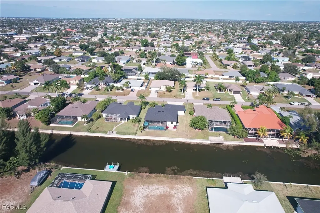 164 SE 23rd Street Cape Coral FL 33990