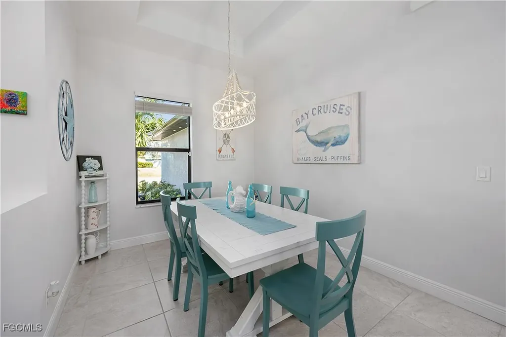164 SE 23rd Street Cape Coral FL 33990