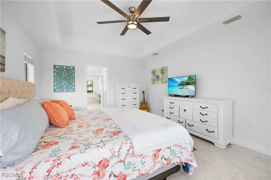 164 SE 23rd Street Cape Coral FL 33990