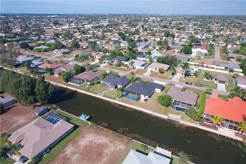 164 SE 23rd Street Cape Coral FL 33990