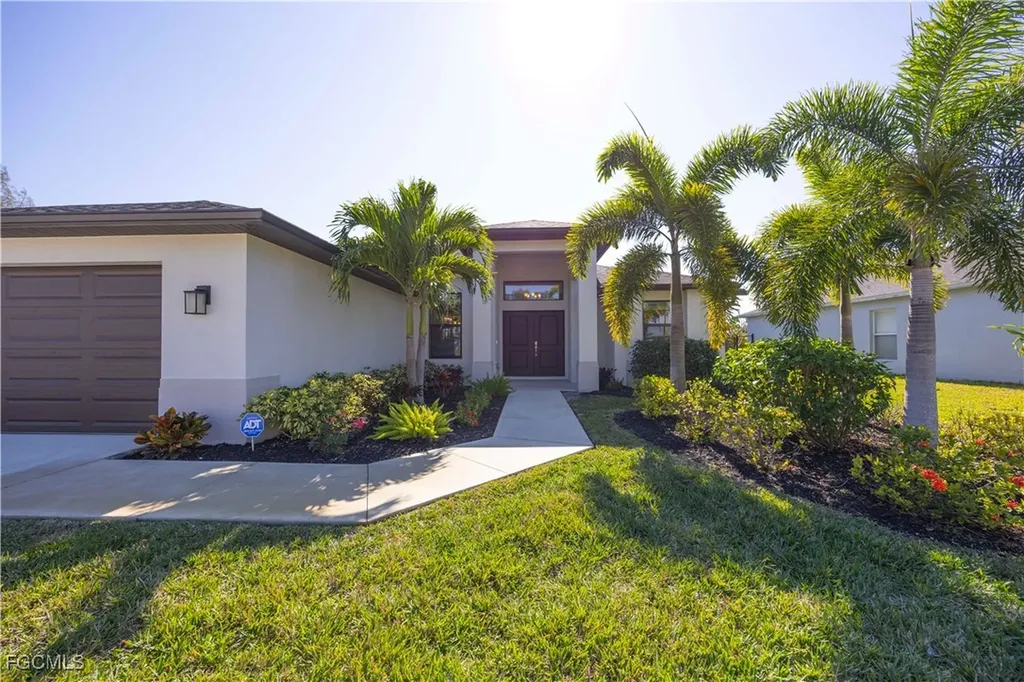 164 SE 23rd Street Cape Coral FL 33990