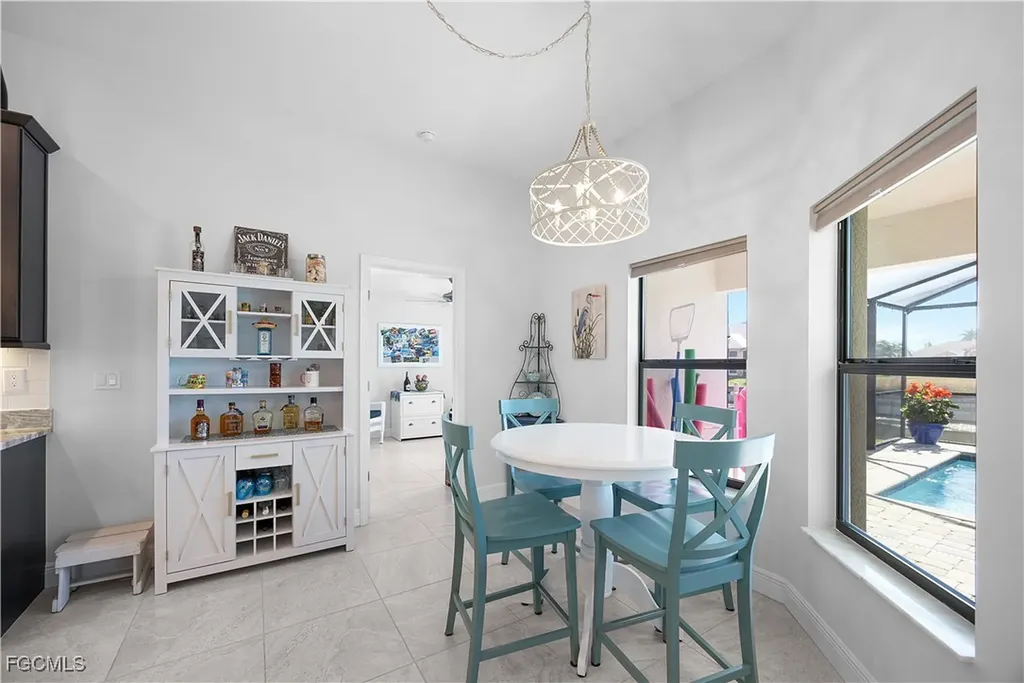 164 SE 23rd Street Cape Coral FL 33990