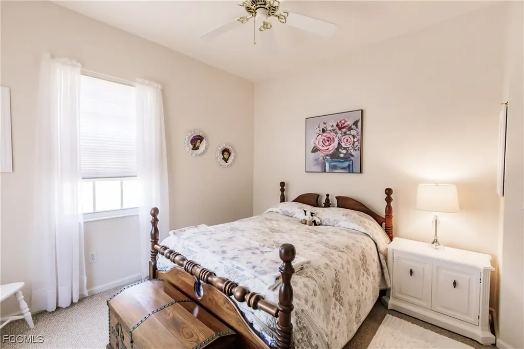 10115 Valiant Court Miromar Lakes FL 33913