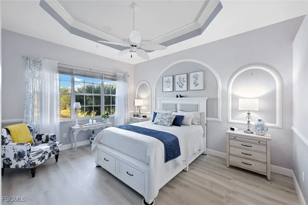 10115 Valiant Court Miromar Lakes FL 33913