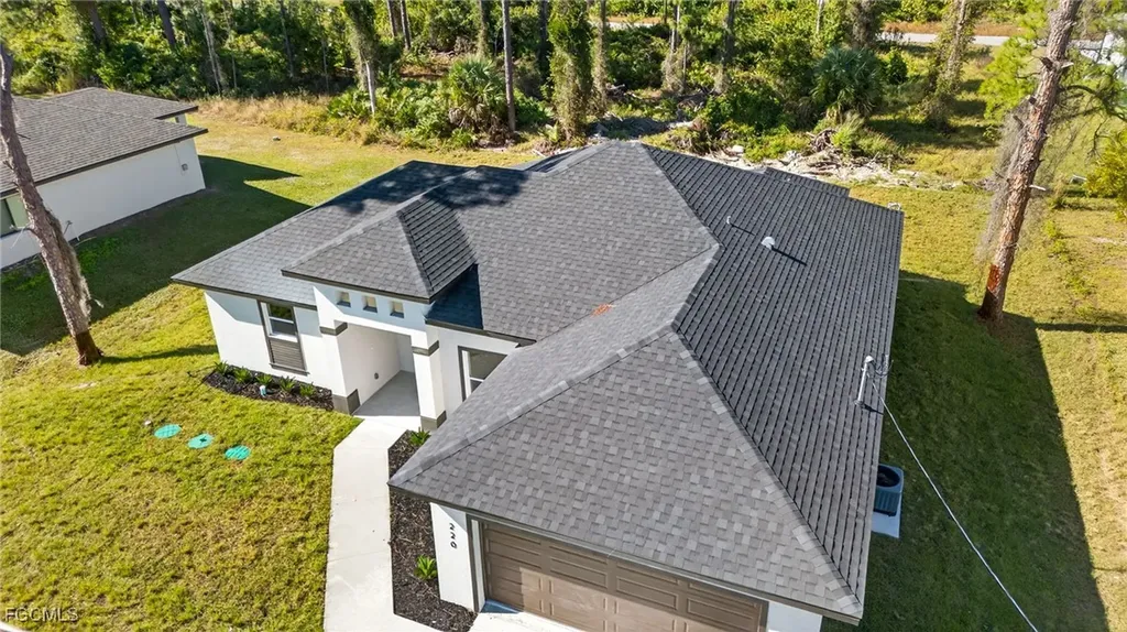 220 Lomax Avenue S Lehigh Acres FL 33974