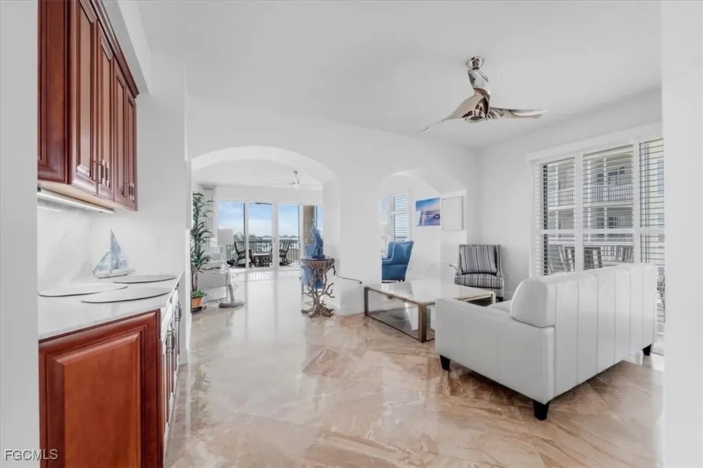 6061 Silver King Boulevard Cape Coral FL 33914