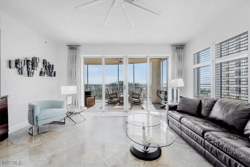 6061 Silver King Boulevard Cape Coral FL 33914