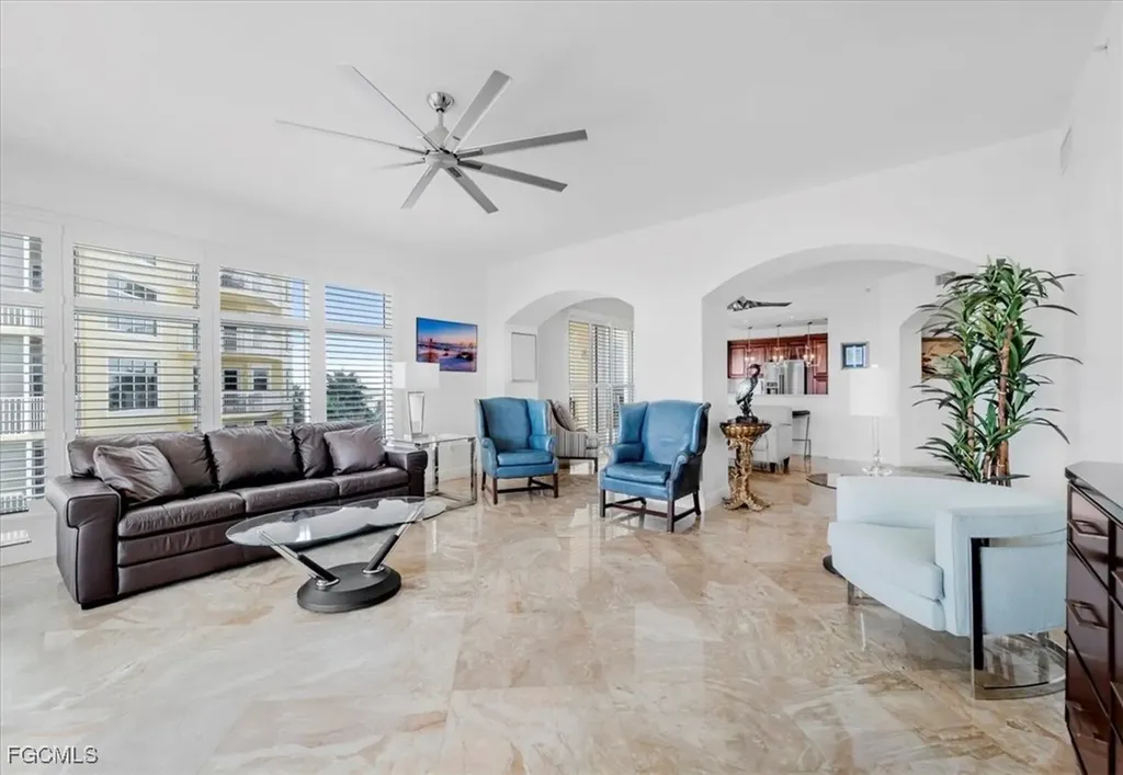 6061 Silver King Boulevard Cape Coral FL 33914