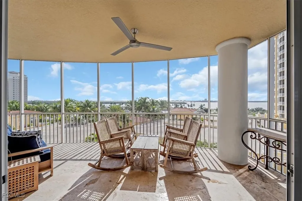 6061 Silver King Boulevard Cape Coral FL 33914