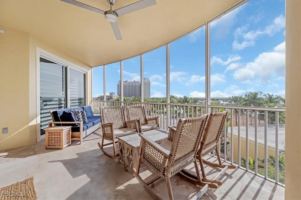 6061 Silver King Boulevard Cape Coral FL 33914