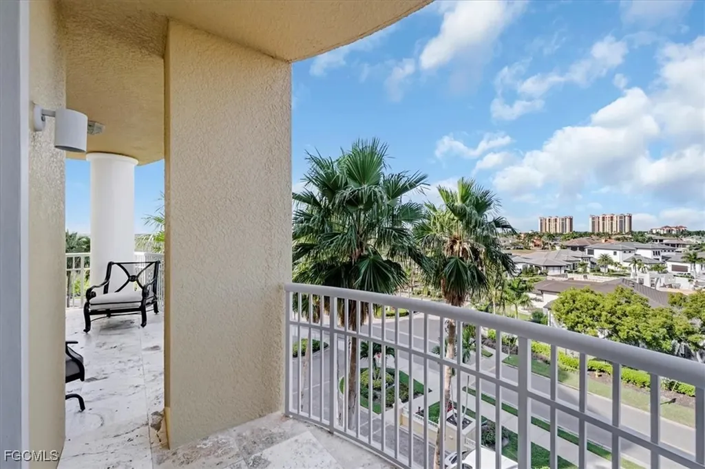 6061 Silver King Boulevard Cape Coral FL 33914