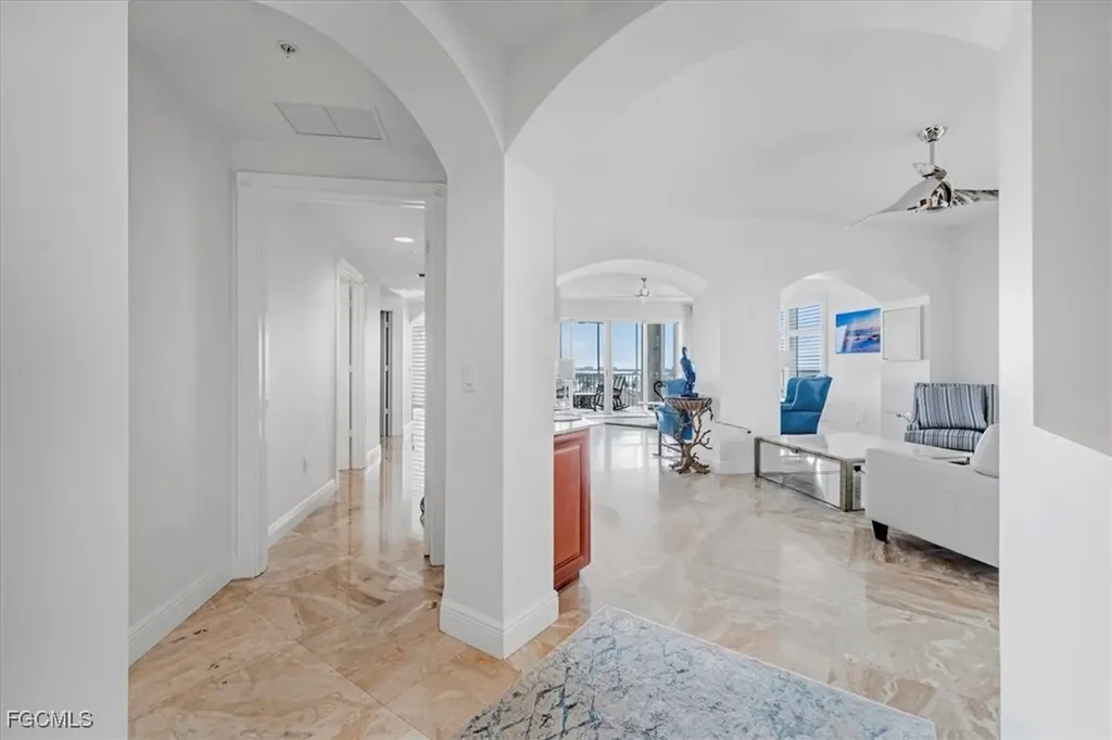 6061 Silver King Boulevard Cape Coral FL 33914