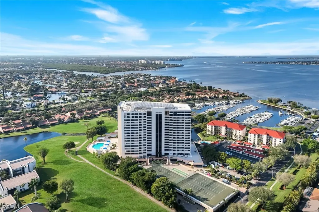 5260 S Landings Drive Fort Myers FL 33919