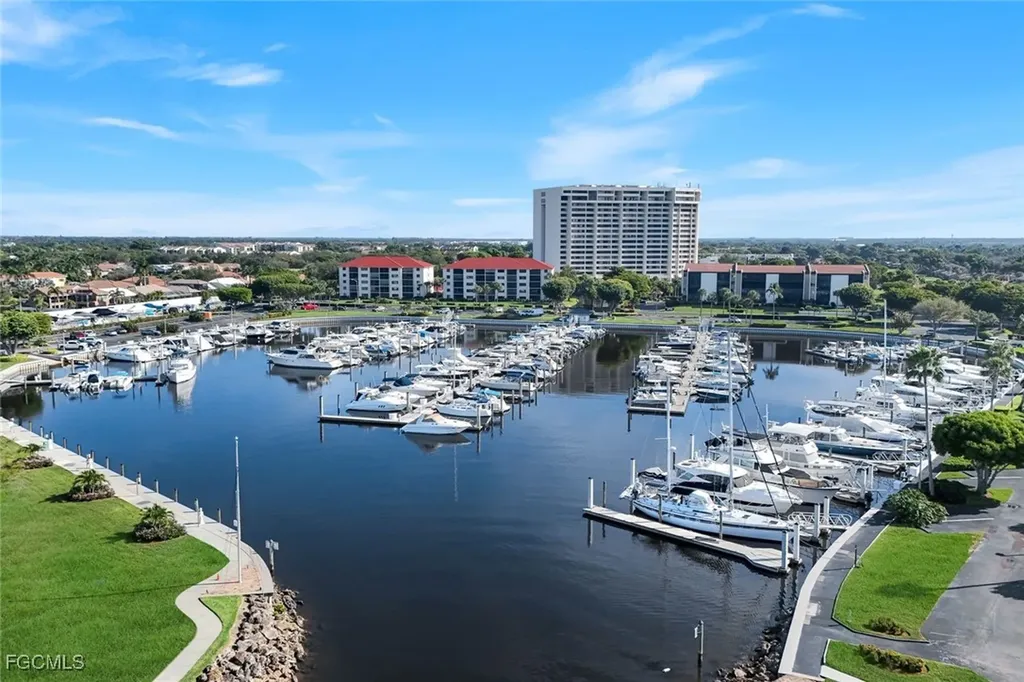 5260 S Landings Drive Fort Myers FL 33919