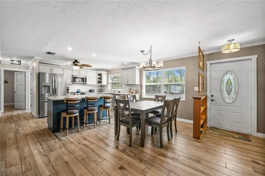 3462 Pinetree Drive St. James City FL 33956