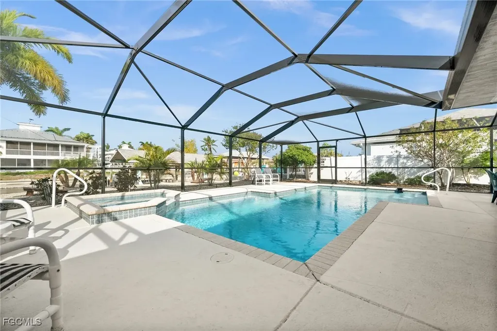 3462 Pinetree Drive St. James City FL 33956
