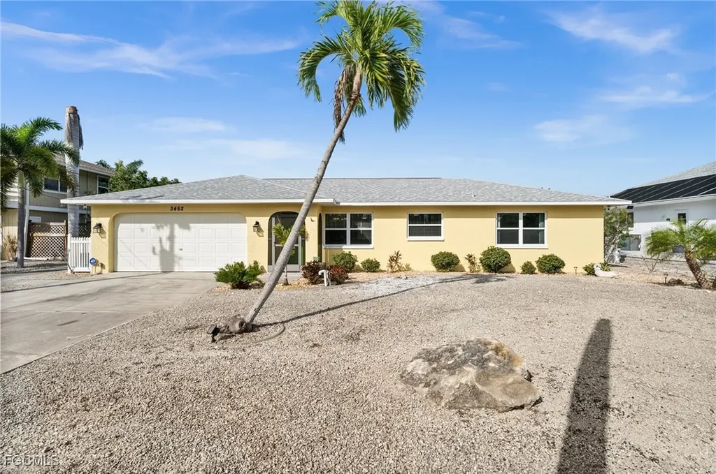 3462 Pinetree Drive St. James City FL 33956