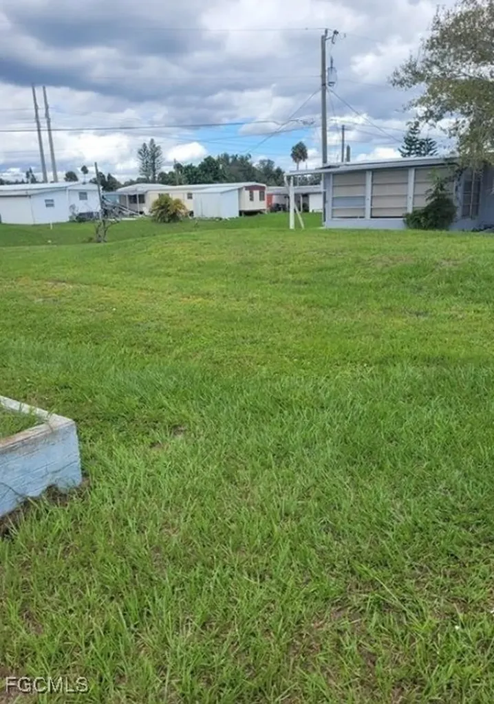 337 Lantern Lane North Fort Myers FL 33917
