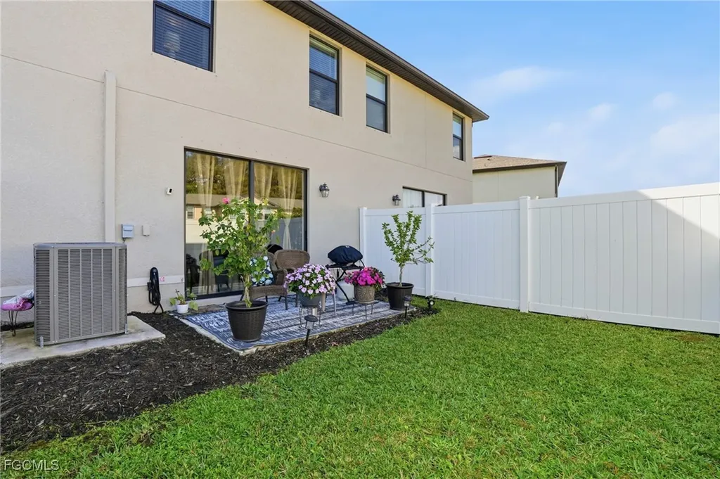 14036 Oviedo Place Fort Myers FL 33905