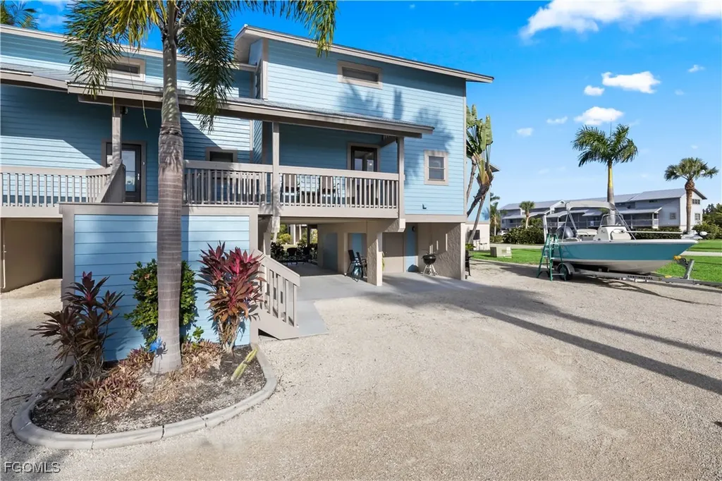 5201 Blue Crab Circle N Bokeelia FL 33922