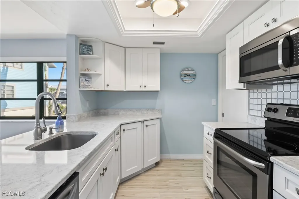 5201 Blue Crab Circle N Bokeelia FL 33922