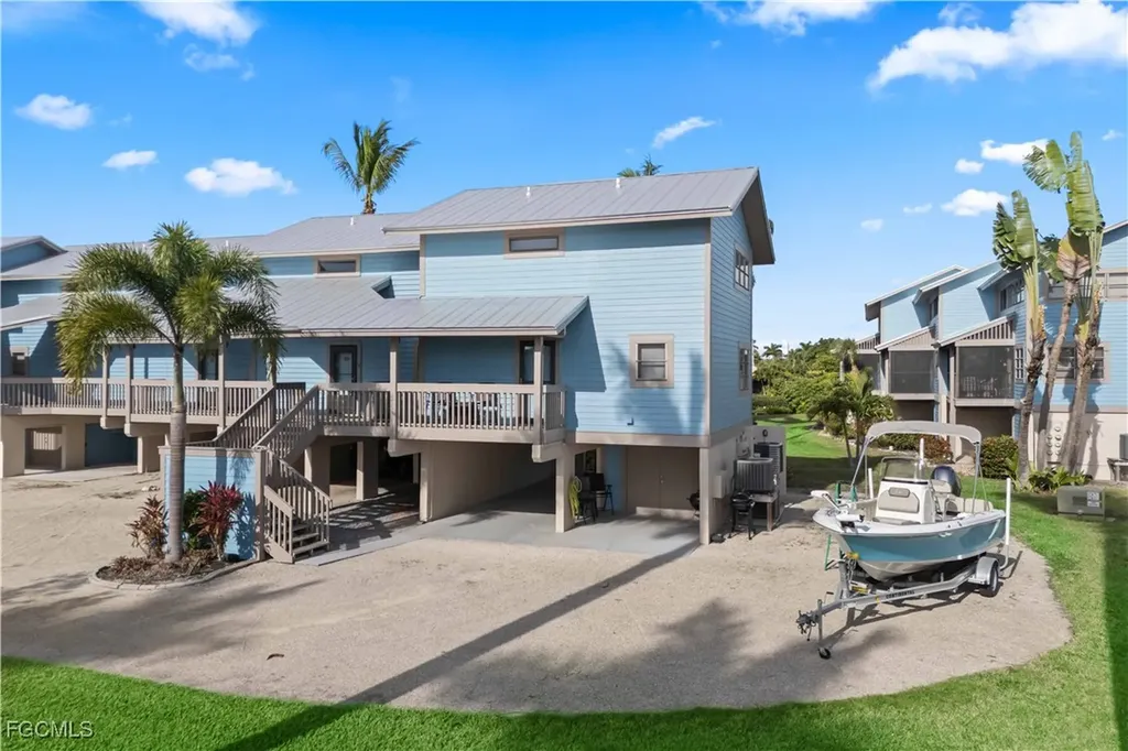 5201 Blue Crab Circle N Bokeelia FL 33922