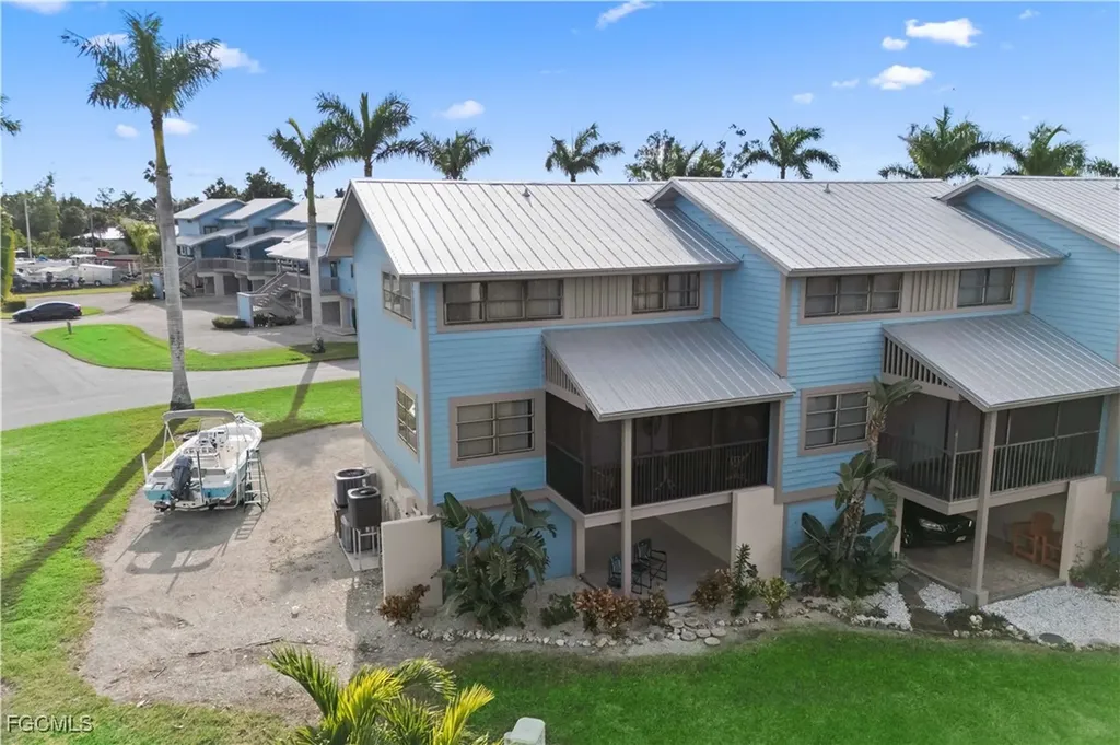 5201 Blue Crab Circle N Bokeelia FL 33922