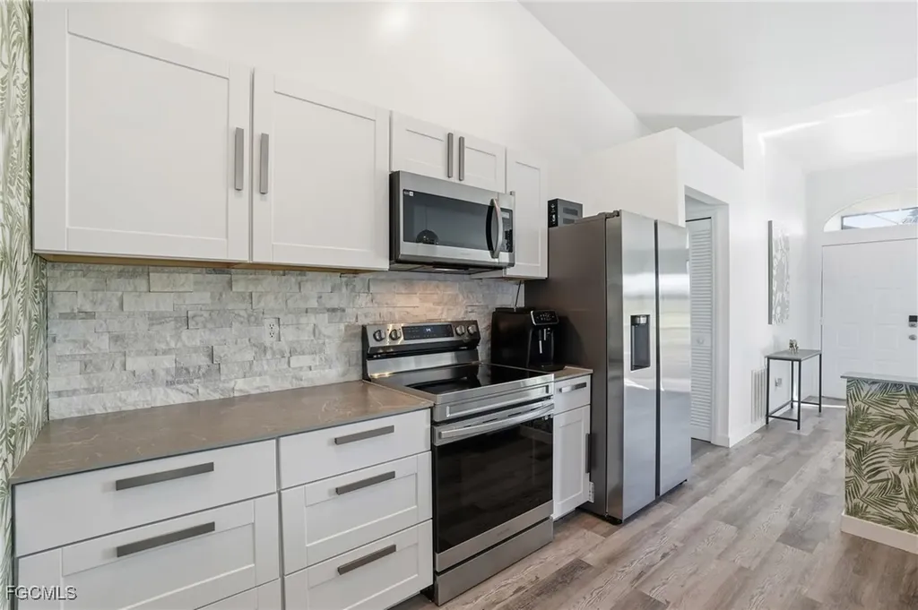 4714 SW 24th Place Cape Coral FL 33914