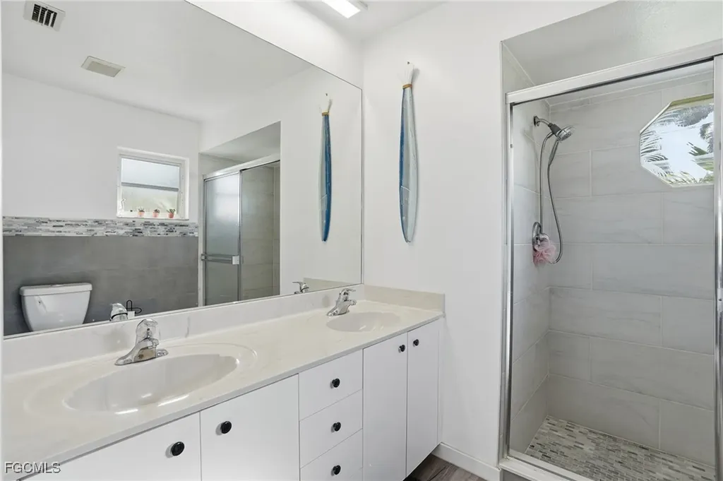 4714 SW 24th Place Cape Coral FL 33914