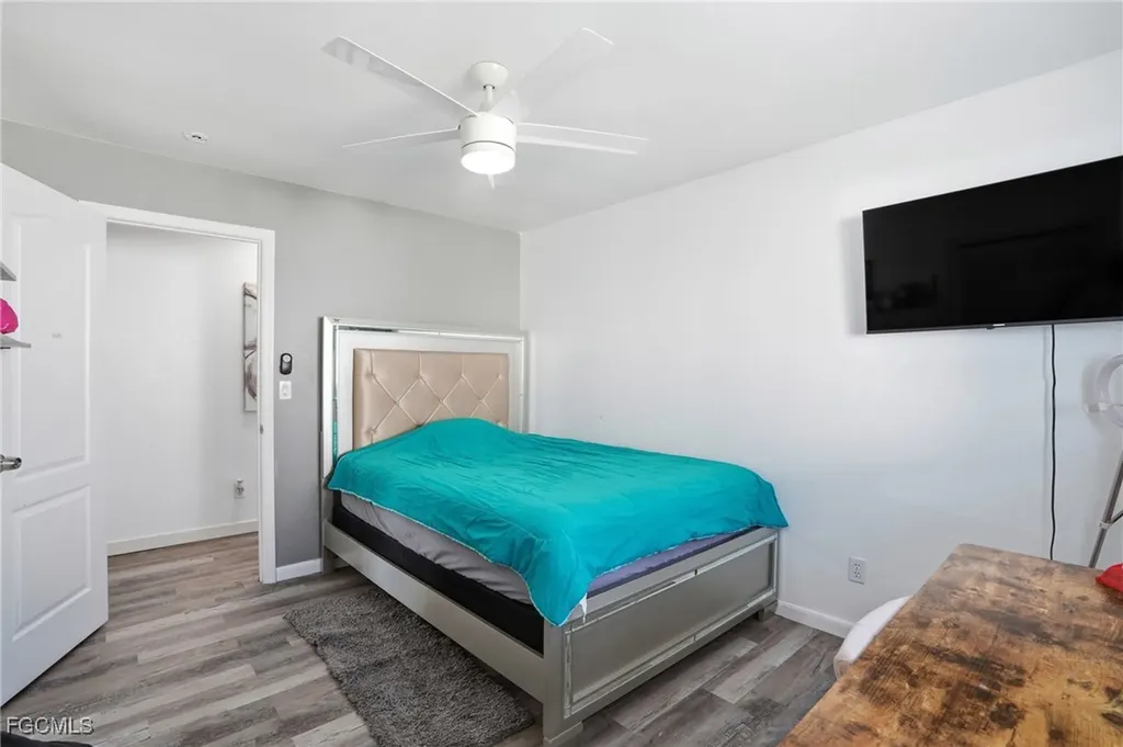 4714 SW 24th Place Cape Coral FL 33914