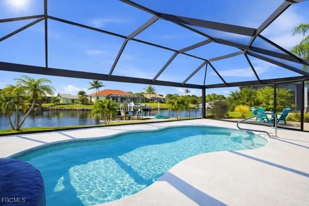 4714 SW 24th Place Cape Coral FL 33914